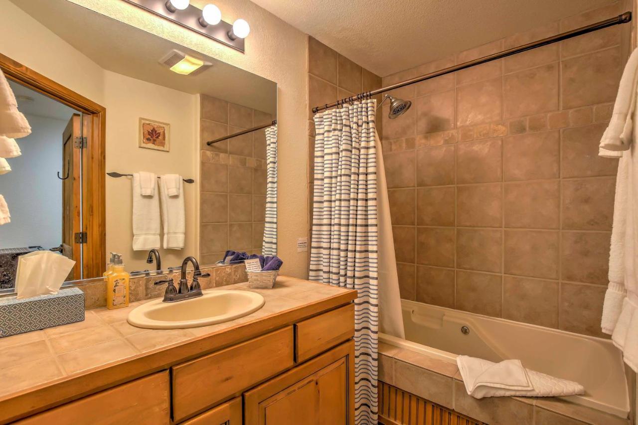 Breck Studio With Hot Tub Access, Walk To Main St! Breckenridge Eksteriør billede